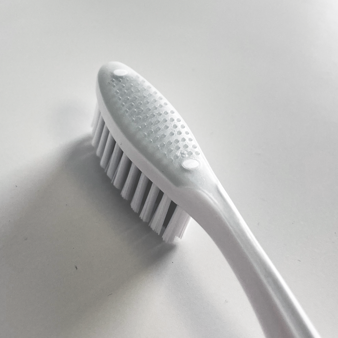 BROSSES À DENTS ADULTE
