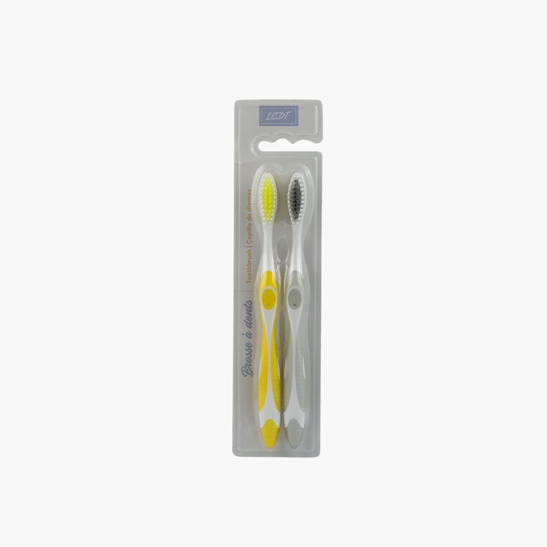 BROSSES À DENTS ADULTE